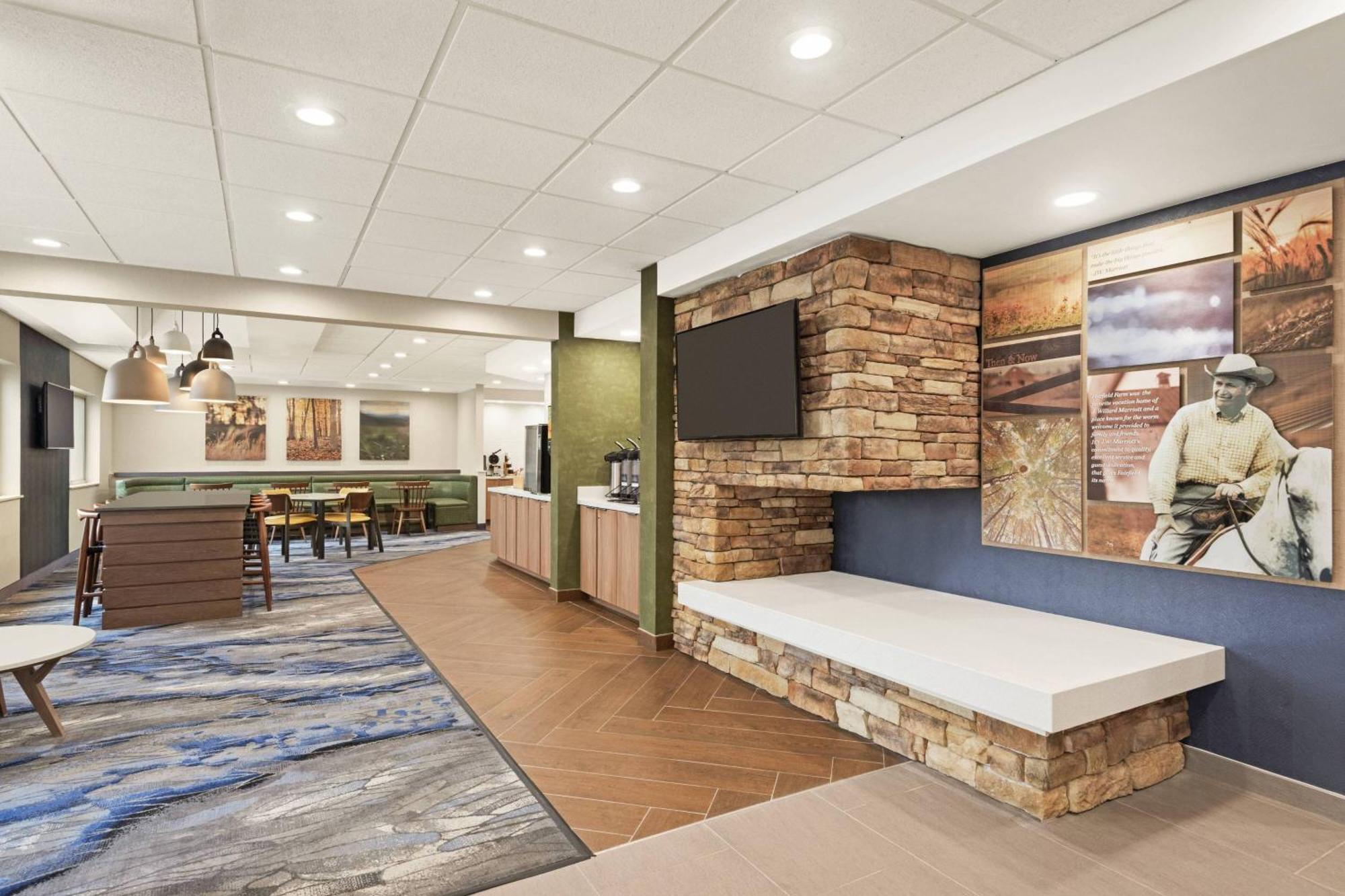 Fairfield Inn By Marriott Warren Niles Εξωτερικό φωτογραφία